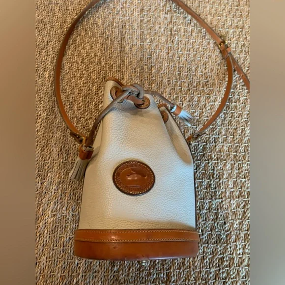 Vintage Dooney & Bourke Bucket Bag - Picture 1 of 16